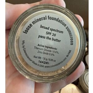 Colorescience Loose Mineral Foundation Sunscreen SPF 20 Pass the Butter 1.5g Jar
